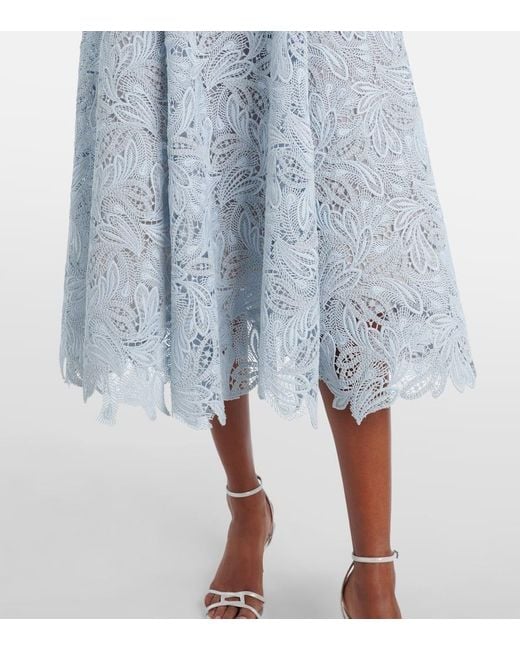 Robe Midi En Dentelle A Fleurs Oscar de la Renta en coloris Blue