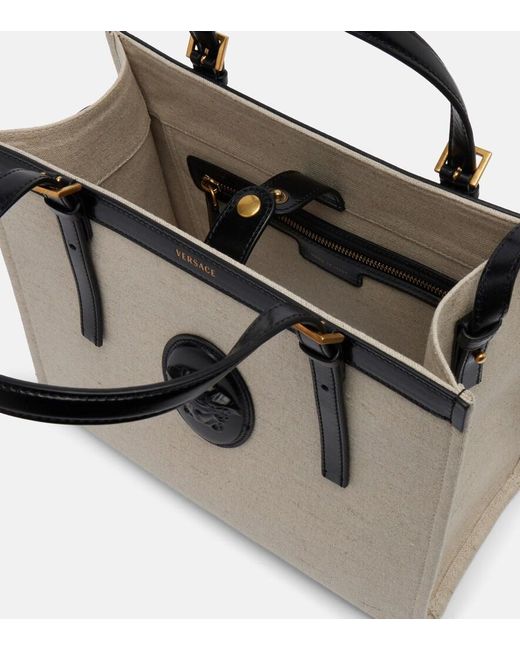 Shopper Riviere Small di Versace in Black