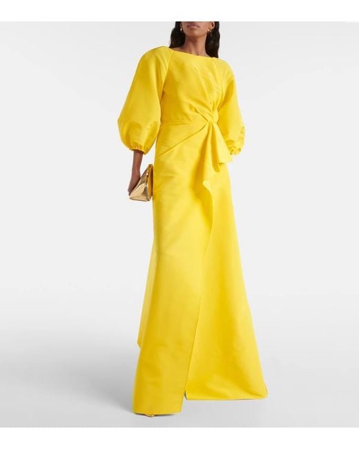 Vestido largo de seda drapeado Carolina Herrera de color Yellow