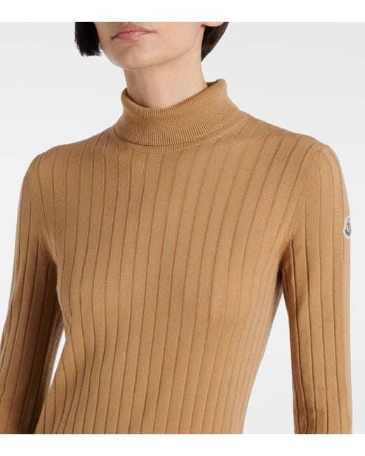 Jersey De Cuello Alto De Lana Y Cachemir Moncler de color Natural