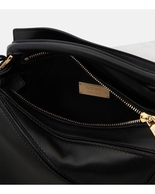 Borsa Featherlight Puzzle Mini di Loewe in Black