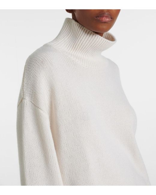 Lisa Yang White Fleur Cashmere Turtleneck Sweater