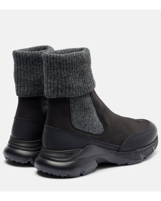 Tod's Black Leather Chelsea Boots