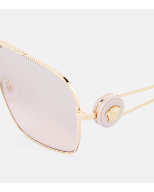 Gafas de sol de aviador Versace de color Pink