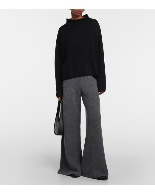 Lisa Yang Black Sandy Cashmere Mockneck Sweater