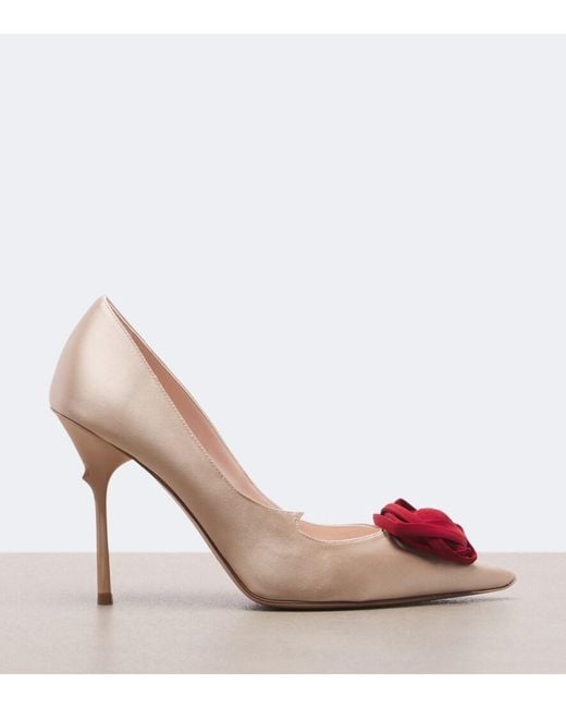 Roger Vivier Pink Rose Vivier Floral-Applique Satin Pumps