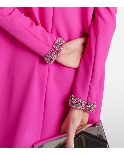 Robe longue Naimal en crepe Safiyaa en coloris Pink
