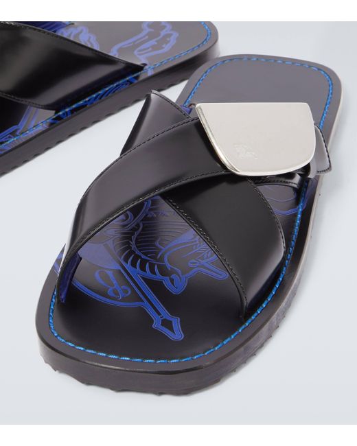 Sandales en cuir Burberry pour homme en coloris Blue