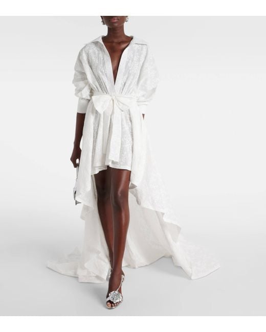 Robe longue asymetrique brodee en coton Norma Kamali en coloris White