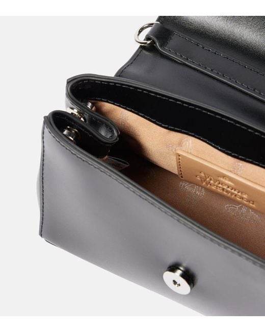 Vivienne Westwood Black Schultertasche Hazel Small Aus Leder