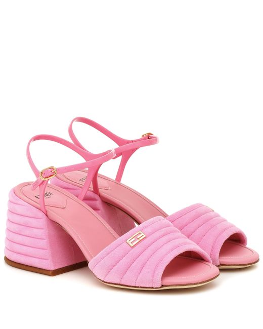 Sandales Promenade en daim Fendi en coloris Pink