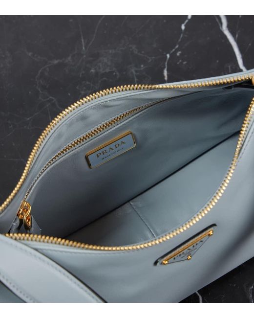 Borsa A Spalla Aimee Medium di Prada in Blue