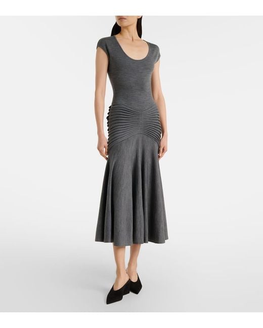 Alaïa Gray Maxikleid Aus Wolle Mit Falten