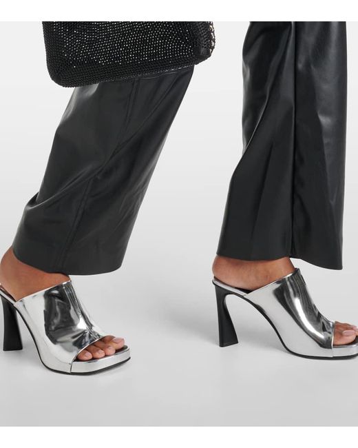 Pantalones rectos de piel sintetica Stella McCartney de color Black