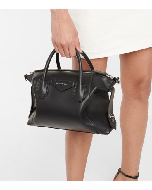 Givenchy Antigona Soft Small Leather Tote in Black - Lyst
