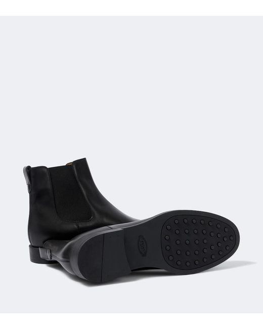 Tod's Black Leather Chelsea Boots for men