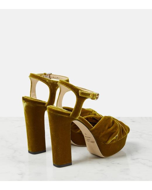 Sandalias con plataforma Heloise 120 de terciopelo Jimmy Choo de color Metallic