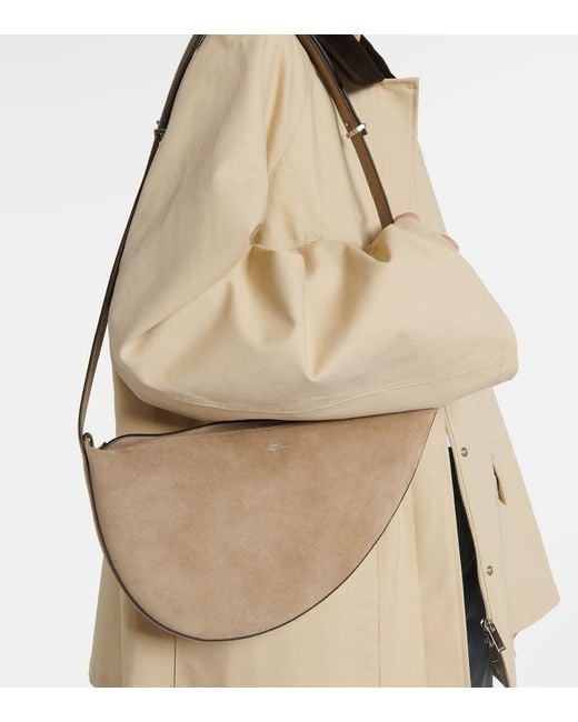 Totême  Natural Schultertasche Aus Veloursleder