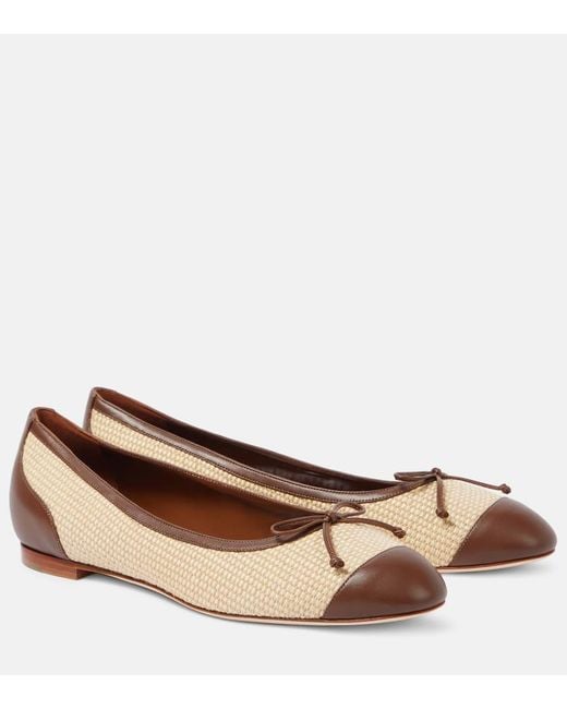 Ballerine Capbl di Manolo Blahnik in Brown