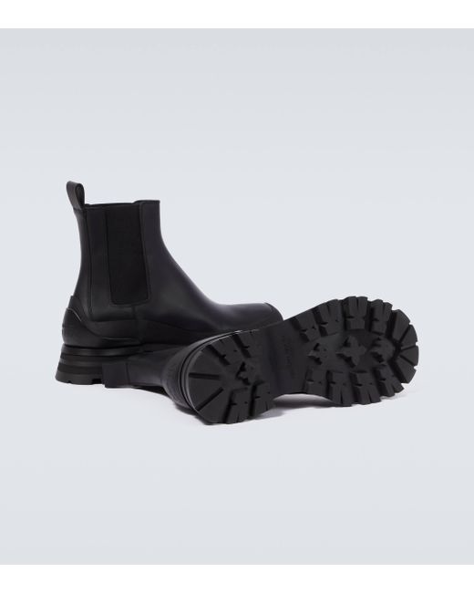 Alexander McQueen Black Wander Leather Chelsea Boots for men