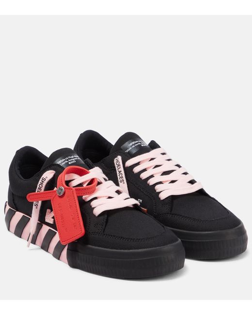 Sneakers Low Vulcanized in canvas di Off-White c/o Virgil Abloh in Red