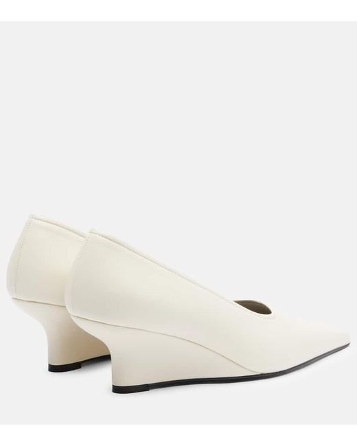 Cunas De Piel Totême  de color White