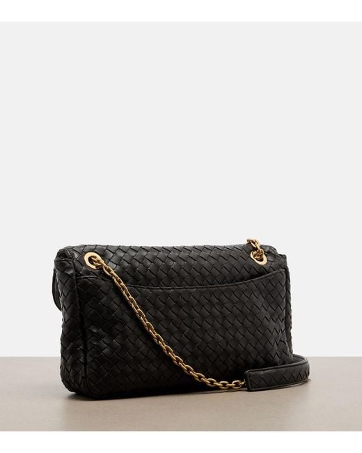 Bottega Veneta Black Madison Medium Leather Shoulder Bag