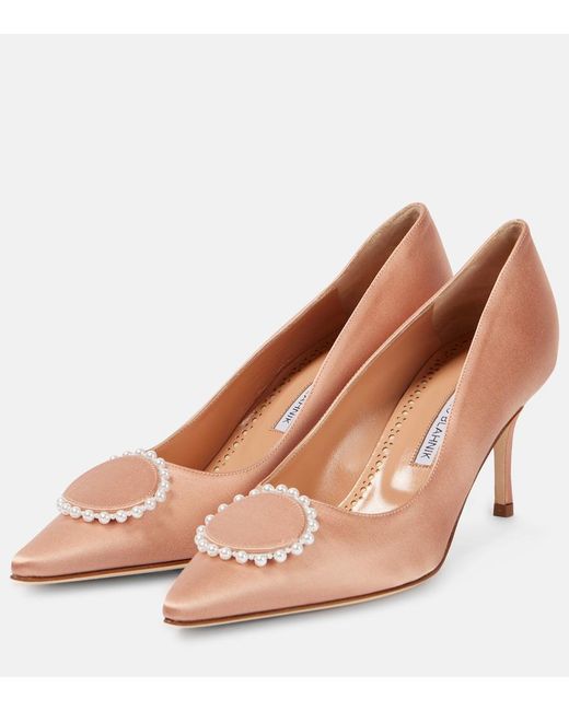 Manolo Blahnik Natural Kifaclo 70 Embellished Satin Pumps