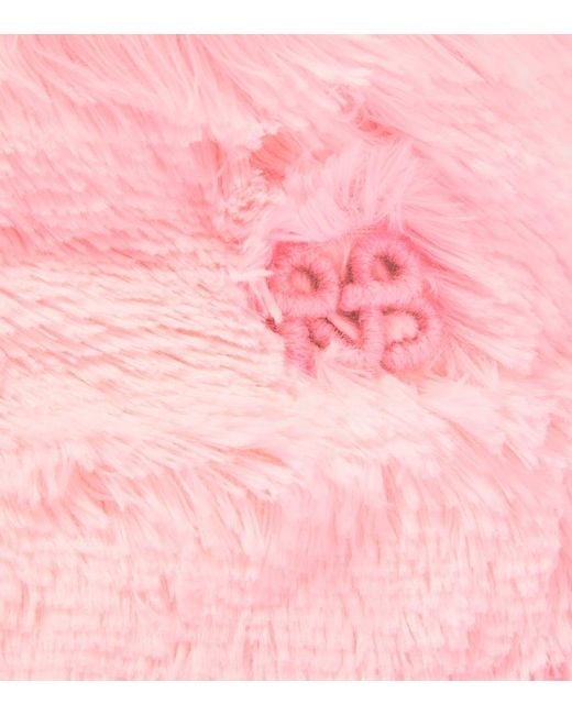 Ruslan Baginskiy Pink Hut Aus Faux Fur