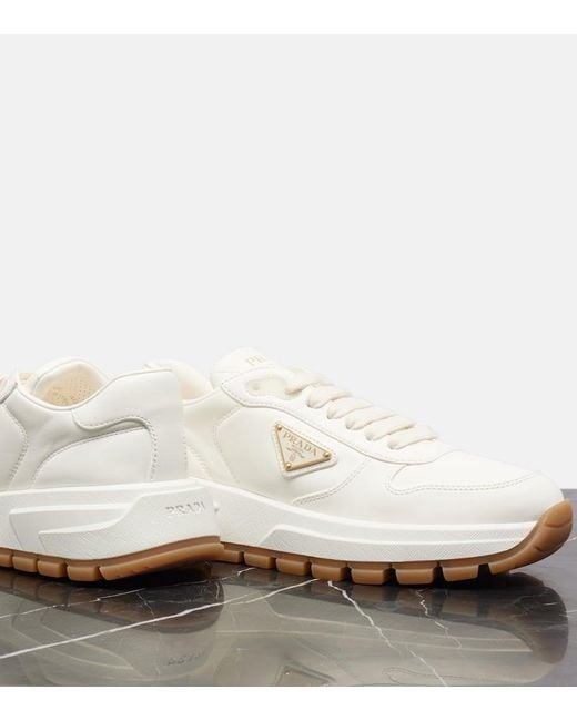 Prada White Sneakers Aus Leder