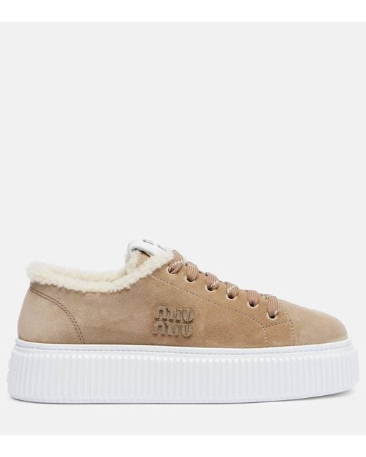 Miu Miu Natural Plateau-Sneakers Aus Veloursleder Mit Shearling