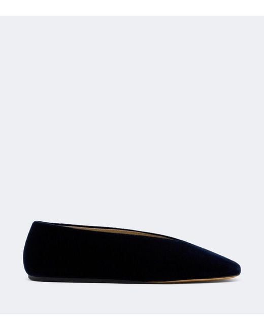 Le Monde Beryl Black Olympia Velvet Ballet Flats