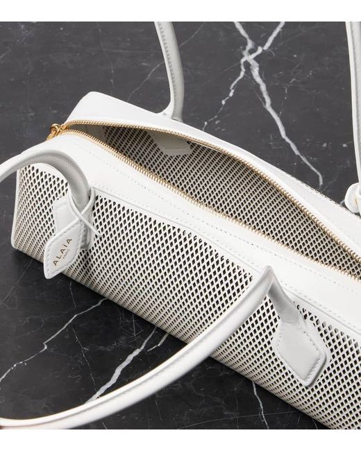 Alaïa White Schultertasche Le Teckel Medium Aus Leder