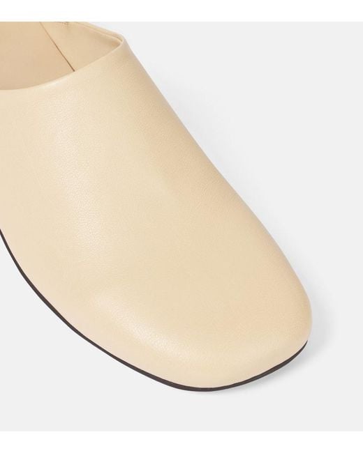 Scarpe Slip-On Convertibili di Lemaire in Natural
