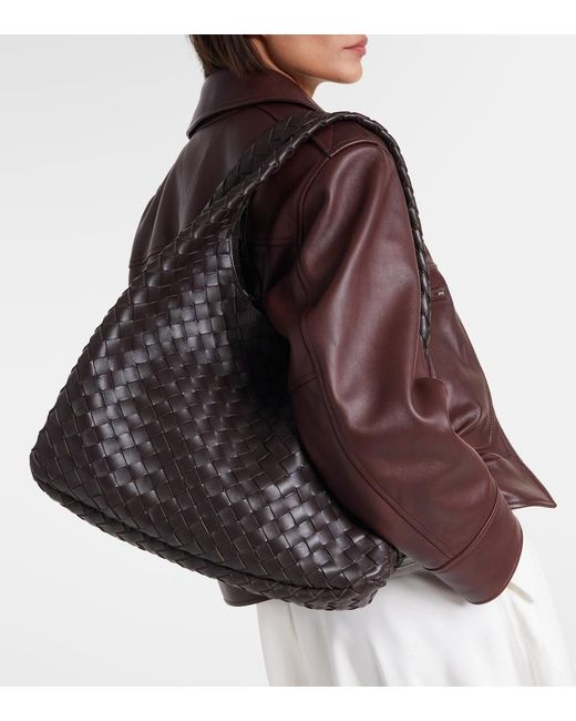 Bottega Veneta Black Schultertasche Campana Large Aus Leder