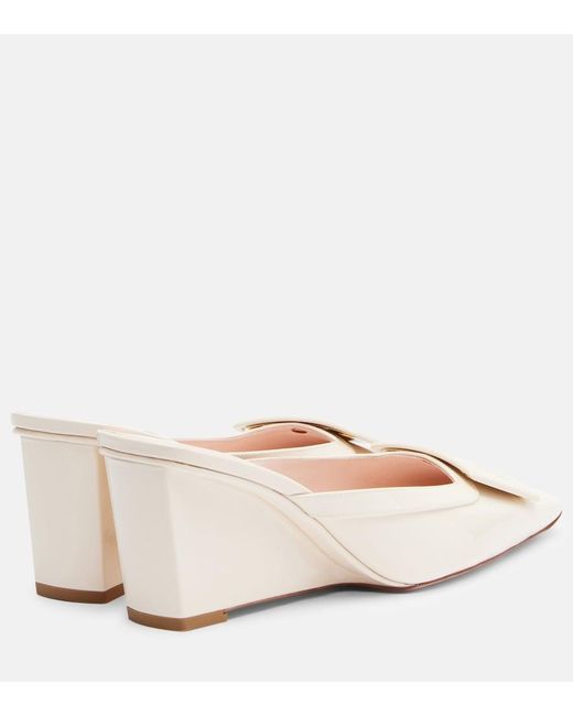Roger Vivier Natural Belle Vivier 60 Patent Leather Pumps