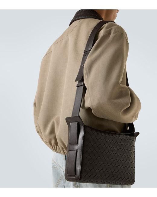 Borsa A Tracolla Tribeca di Bottega Veneta in Black da Uomo