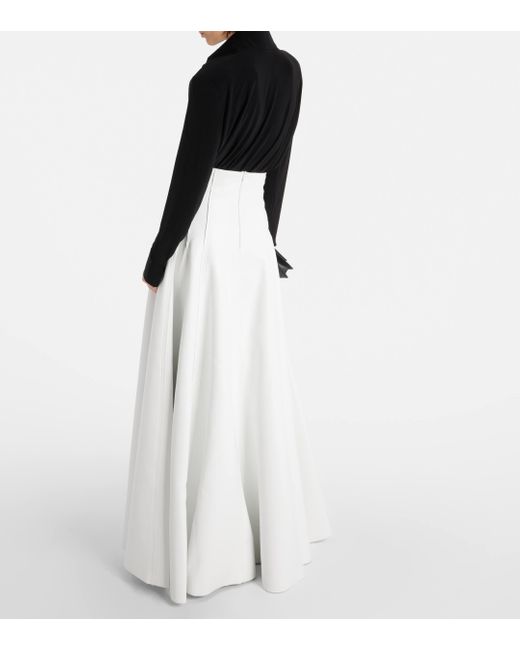 Jupe longue Grace en cuir synthetique Norma Kamali en coloris White