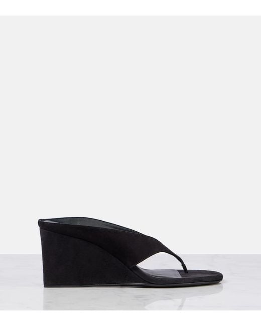 Alaïa Black Cube 75 Suede Wedge Thong Sandals