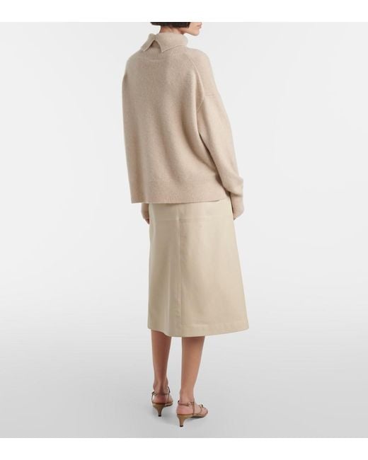 Joseph Natural Cashmere Turtleneck Sweater