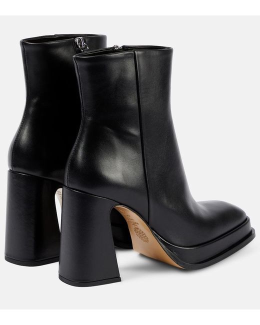 Souliers Martinez Black Nova Chueca Leather Ankle Boots