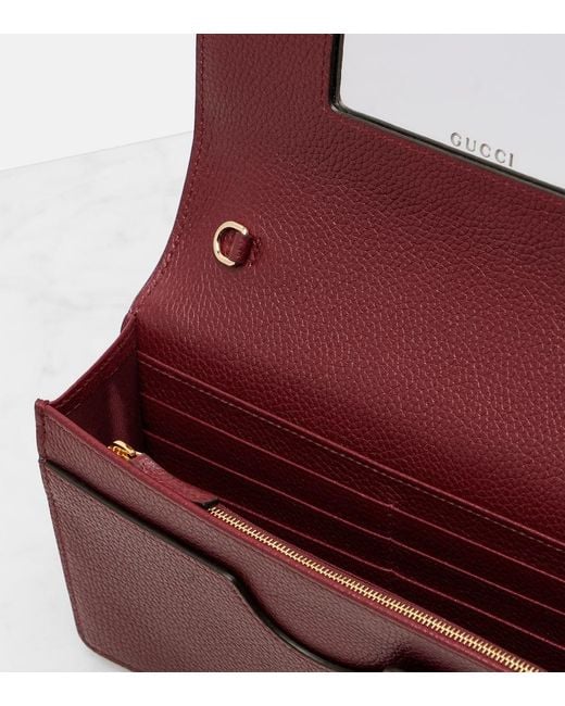 Gucci Red Portemonnaie Mit Kettenriemen Gg Marmont Petite