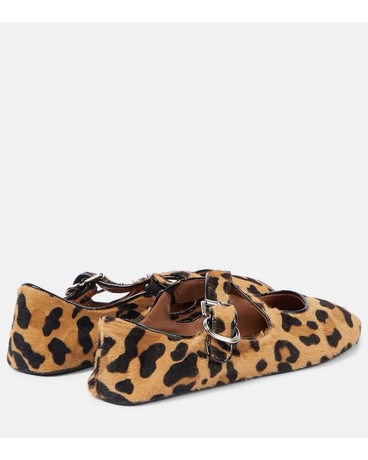 Ballerines En Façon Poulain À Imprimé Léopard Et À Finitions En Cuir Verni Criss Cross Alaïa en coloris Brown