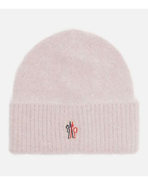 Gorro En Mezcla De Alpaca Con Logo Moncler de color Pink
