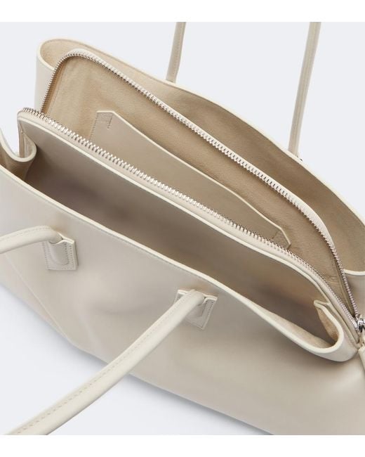 The Attico White La Passeggiata Medium Leather Tote Bag