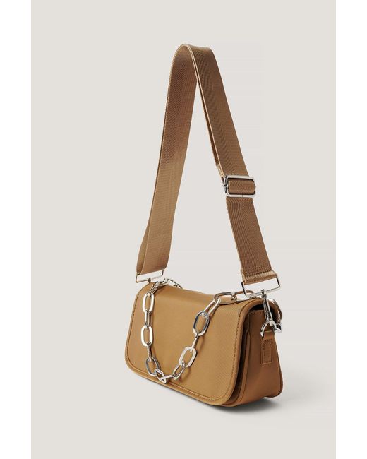 sporty shoulder bag