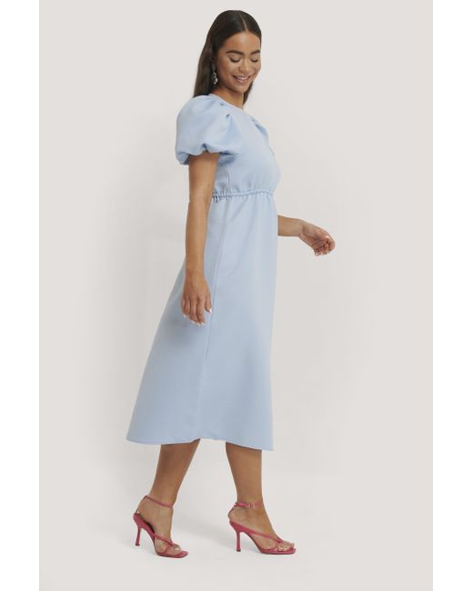 NA-KD Korte Midi-jurk Met Pofmouwen in het Blue