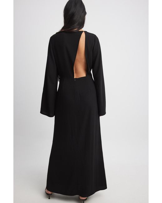 NA-KD Maxi-jurk Met Open Rug En Franjes in het Black