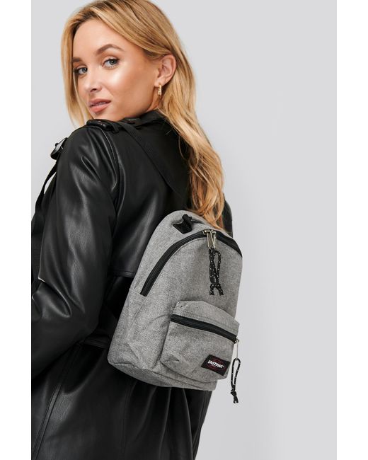 eastpak orbit black
