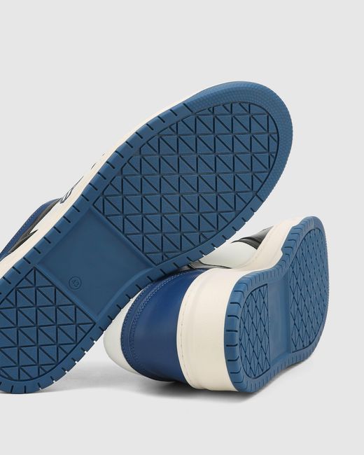 Naked Wolfe Blue Cm-01